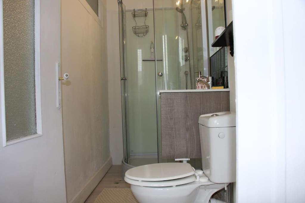 Appartement Chaleureux Avec Parking Gratuit Sarlat Extérieur photo
